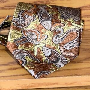 Baribunma To Dream About Australia Neckware and Necktie Boomerang tie tack pin